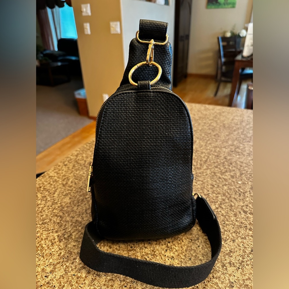 Moda Luxe small faux leather crossbody